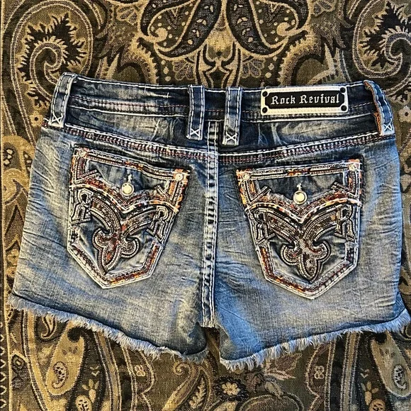 Rock Revival Jean shorts tag size 30